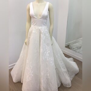ANNE BARGE SAMPLE SALE! Sienna Gown